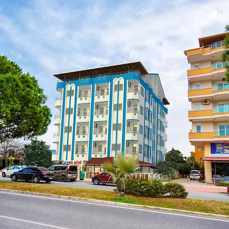 Evon Aparthotel 3*